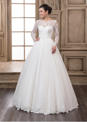 Long Sleeves Ivory Lace Tulle Stylish Wedding Dress